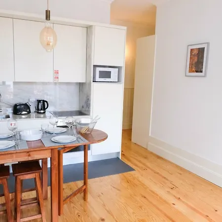 Simply Apartment *